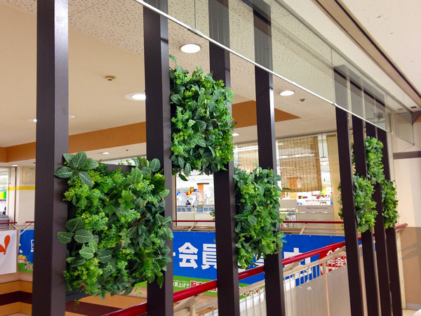 茨木市ショッピングセンター フェイク壁面