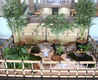 17 晴海 晴海客船ターミナル 造花 装飾 日本庭園
