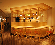 18 神奈川県 飲食店 オープン グリーン 装飾