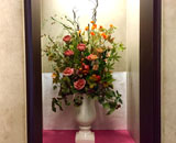 16 銀座 ビル エレベーター 造花 装飾 リンゴ ラズベリー