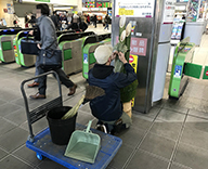 港区 ＪＲ東日本品川駅 門松 納品