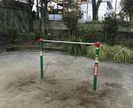 20 渋谷区 公園 遊具 すべり台 小型複合遊具 ロッキング遊具 雲悌 ジャングルジム 鉄棒 児童 遊園