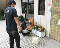 20 上板橋 キースステーション 草花プランター 観葉植物 造花アレンジメント 和風