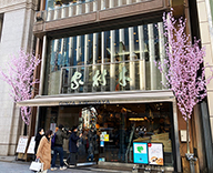 21 銀座 4丁目 木村家 屋外 室内 桜 造花 装飾 SEASONS