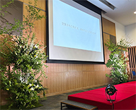 25 中野 ホール 生花 ディスプレイ 装飾 SEASONS 事例