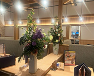 25 調布市 店舗内 造花定期 造花装飾 造花アレンジ hitotoki 事例