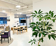 25 大阪市 イベントスペース 家具メーカー インテリア グリーンレンタル hitotoki 事例