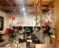 25 調布深大寺 店内 フェイクアレンジ フェイクフラワー 増加 hitotoki 事例