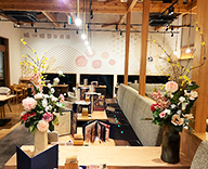 26 調布市深大寺 店内 造花アレンジ 季節アレンジ フェイクフラワー hitotoki 事例