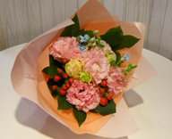 今月の花　フラアート花門　新三郷店